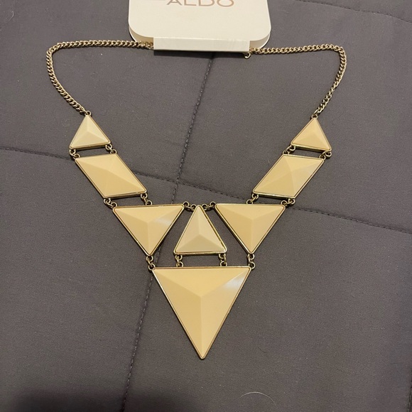 Chunky Jewel Necklaces - Picture 2 of 3